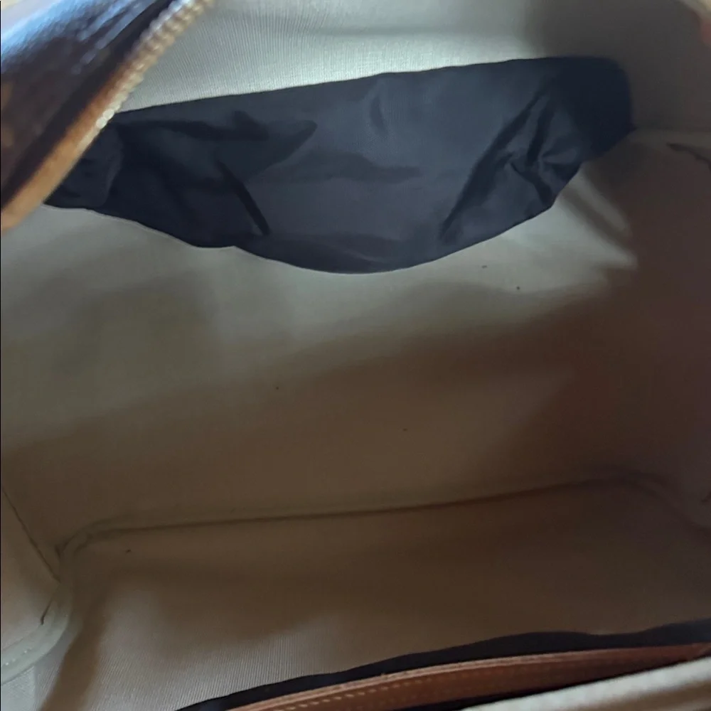 Louis Vuitton Vintage Brown Monogram Bag would make an amazing gym bag! - Picture 9 of 10